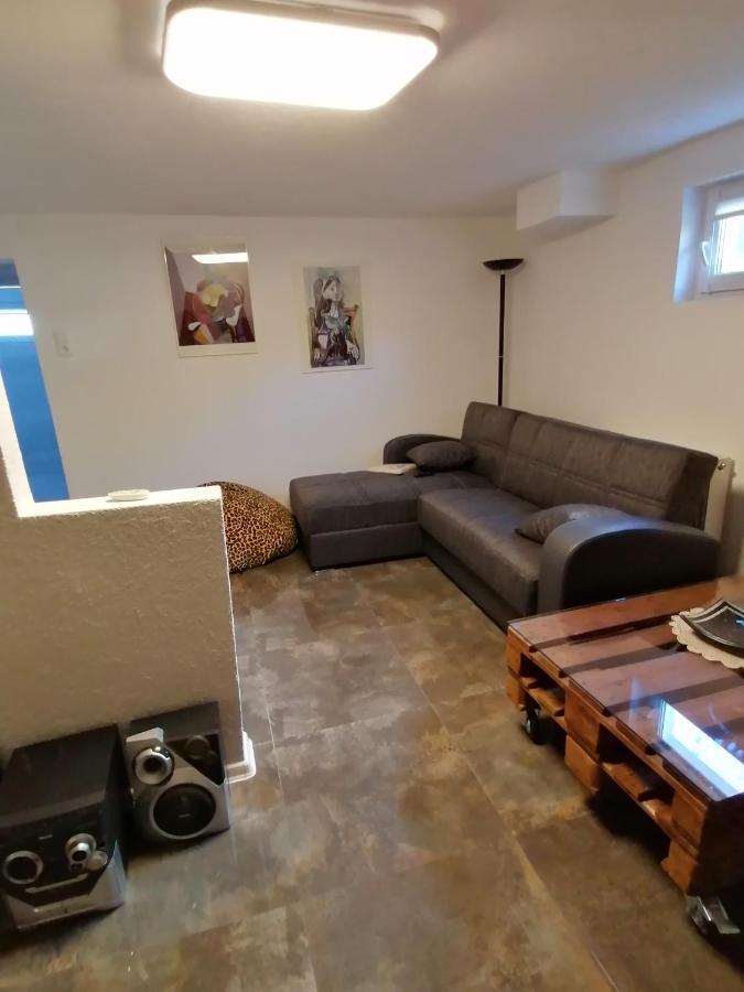 Schoene Einliegerwohnung In Hechingen Exterior foto